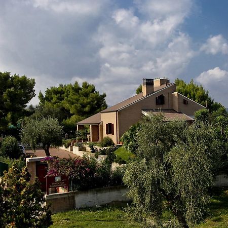 Residence Costamartino Vieste Exterior photo
