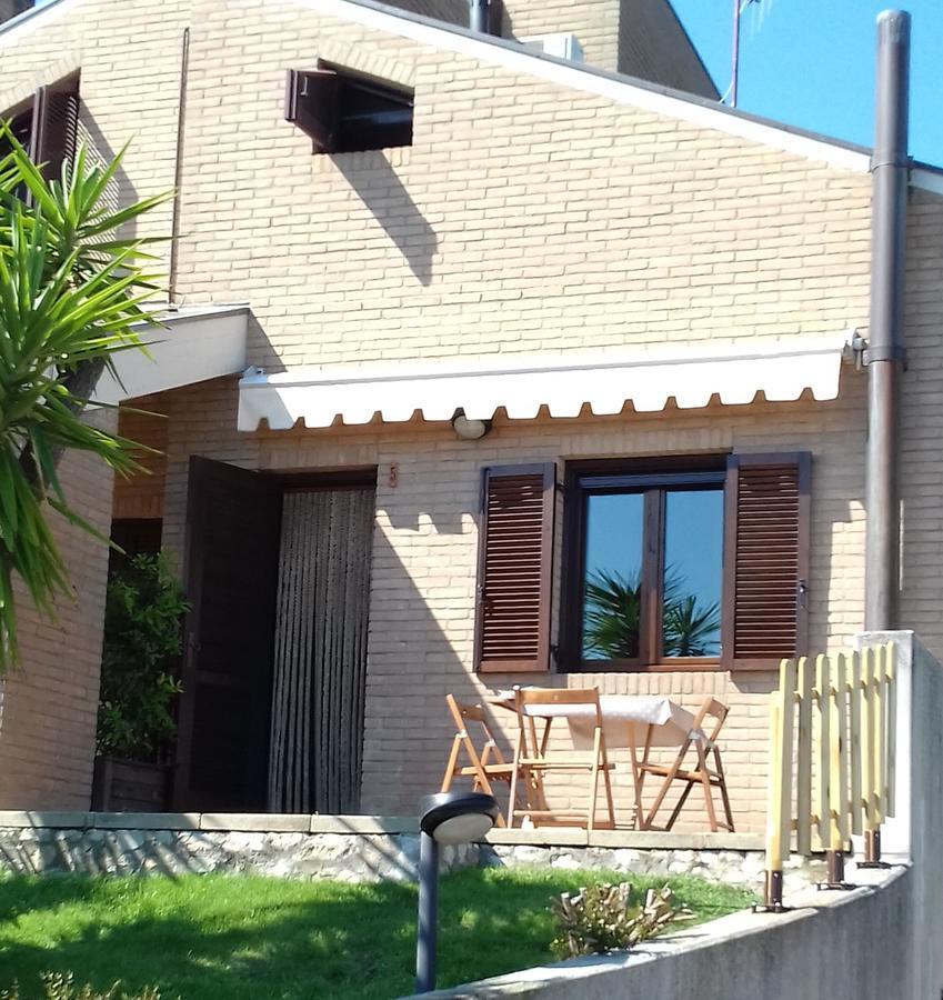 Residence Costamartino Vieste Exterior photo